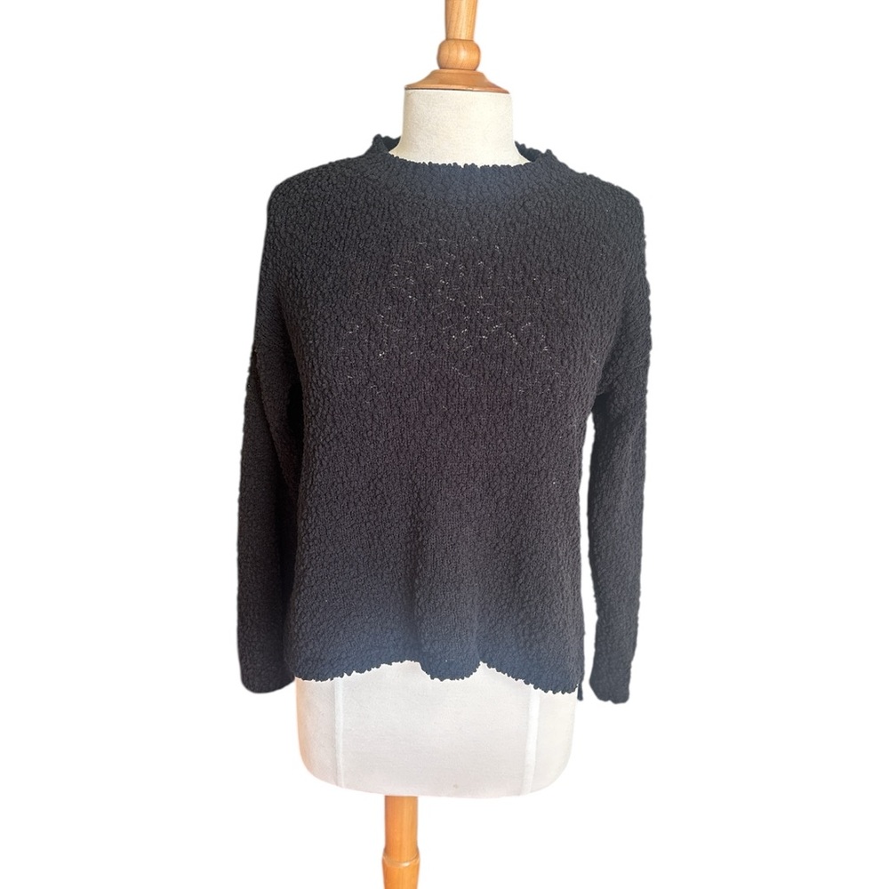 bobeau Black Textured Crewneck Sweater